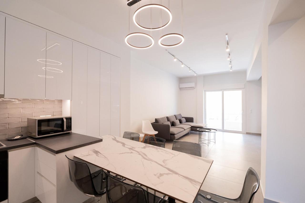 Liv - Luminous & Spacious In Pagrati * Athen