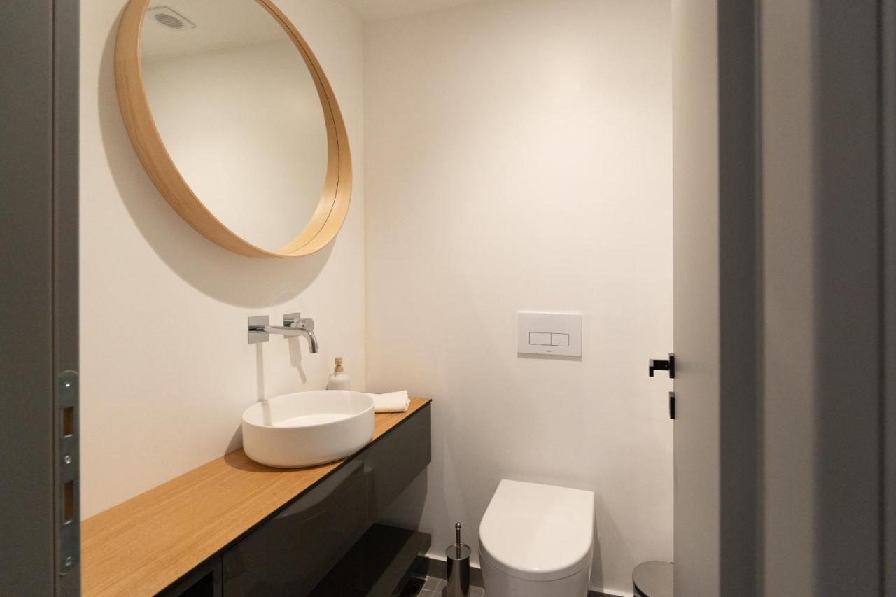Liv - Luminous & Spacious In Pagrati