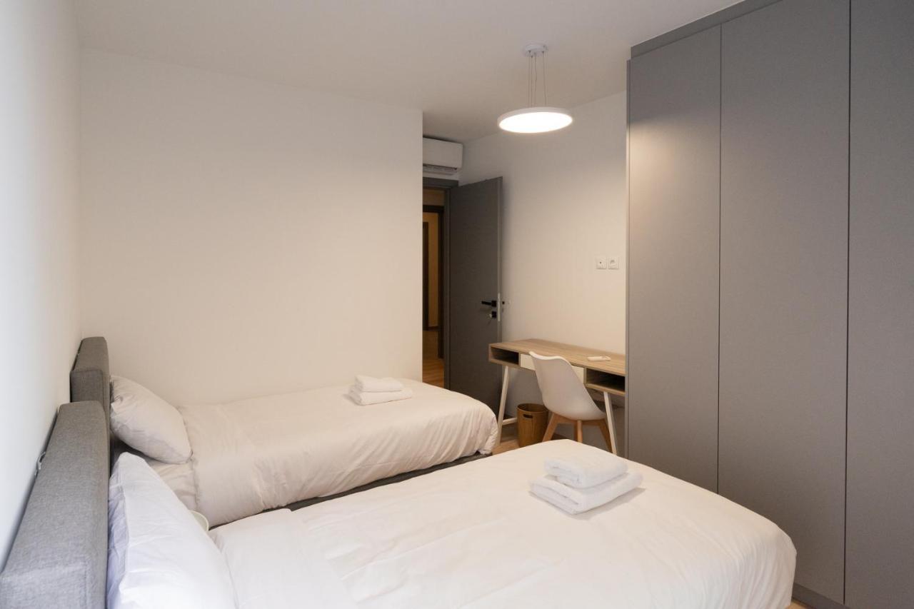Liv - Luminous & Spacious In Pagrati